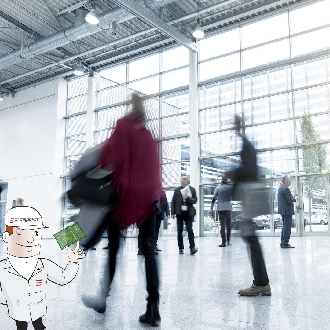 Trade fairs as a mirror of the industry: a cross-sector view of technologies, systems, and sustainability