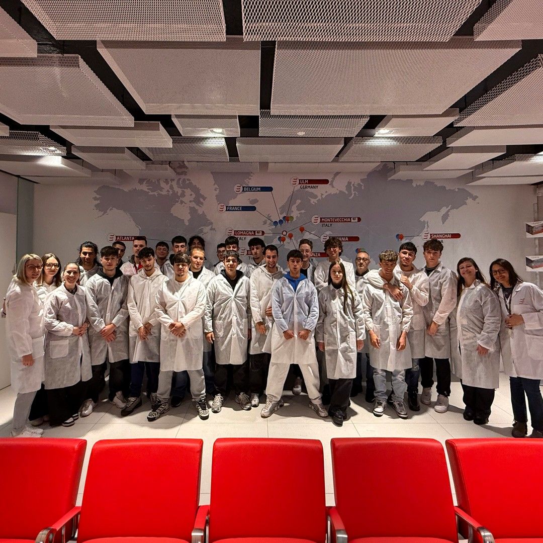 Elemaster welcomes Badoni students for a visit focused on the railway sector